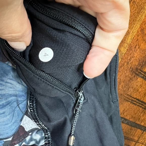 Lululemon Pace Rival Skirt Biggie So Fly Butterfly Pizzazz Print Size 4 - Picture 3 of 8